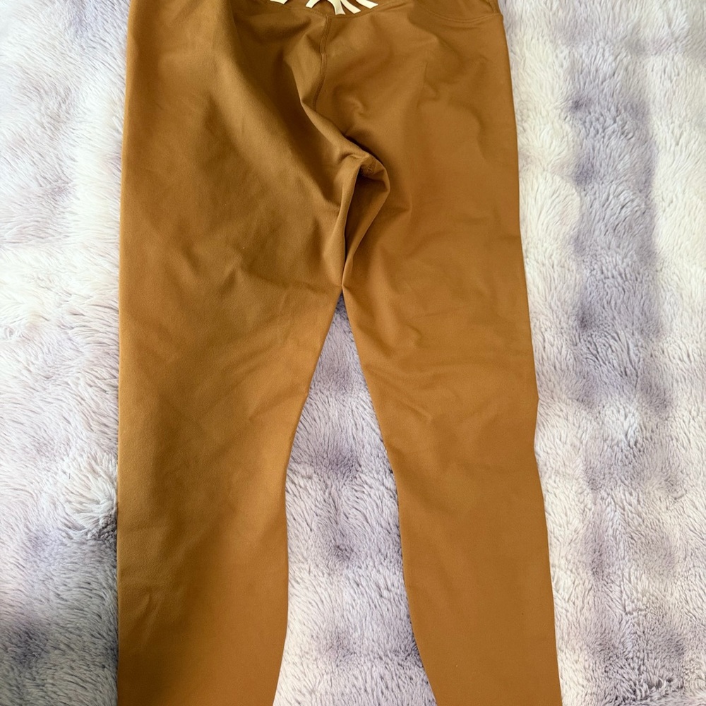 Fabletics PowerHold Camel Leggings 7/8